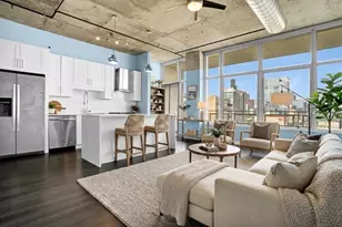 50 E 16th St, Chicago, IL 60616 - Photo 2