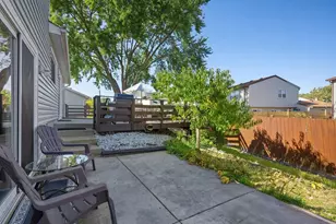96 Brookside Dr, Glendale Heights, IL 60139 - Photo 22