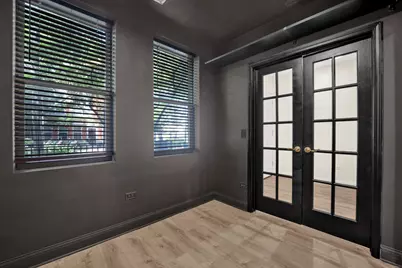 2503 S Calumet Avenue, Chicago, IL 60616 - Photo 4