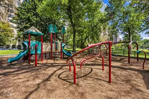 1700 E 56th St, Chicago, IL 60637 - Photo 42