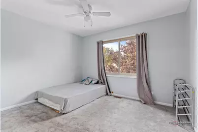 377 E Forest Knoll Drive, Palatine, IL 60074 - Photo 8