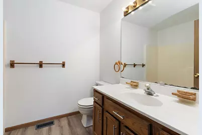 320 Woodridge Circle #B, South Elgin, IL 60177 - Photo 12
