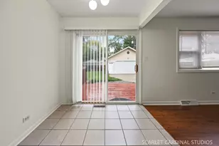 452 N Addison Rd, Villa Park, IL 60181 - Photo 6