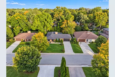 6621 N Kolmar Avenue, Lincolnwood, IL 60712 - Photo 56
