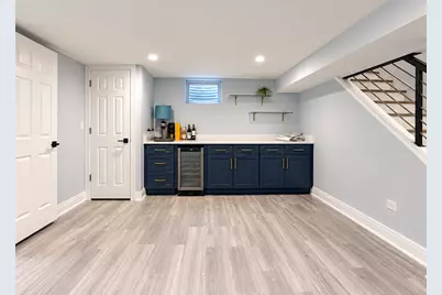 6621 N Kolmar Avenue, Lincolnwood, IL 60712 - Photo 40