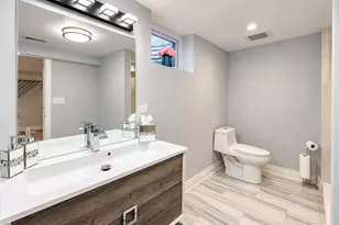 6621 N Kolmar Ave, Lincolnwood, IL 60712 - Photo 46
