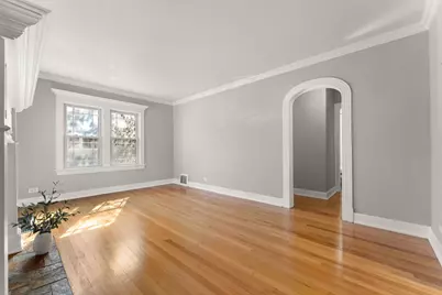 18034 Burnham Avenue, Lansing, IL 60438 - Photo 8