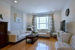 803 Lee St, Des Plaines, IL 60016 - Photo 4