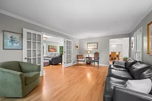 2690 Crestwood Ln, Riverwoods, IL 60015 - Photo 6