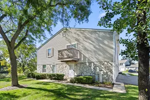 1109 Boston Harbor, Schaumburg, IL 60193 - Photo 2