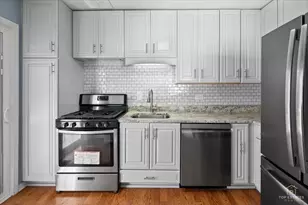 1109 Boston Harbor, Schaumburg, IL 60193 - Photo 10