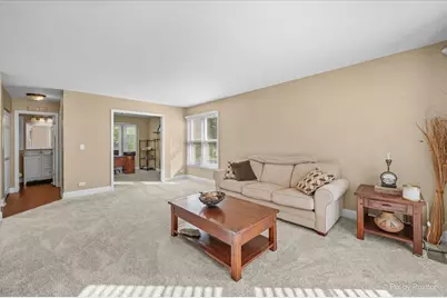 [Address not provided], Cary, IL 60013 - Photo 6