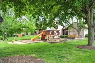 740 Saint Andrews Ln, Crystal Lake, IL 60014 - Photo 22