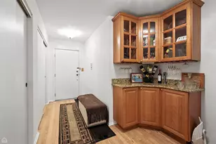 740 Saint Andrews Ln, Crystal Lake, IL 60014 - Photo 6