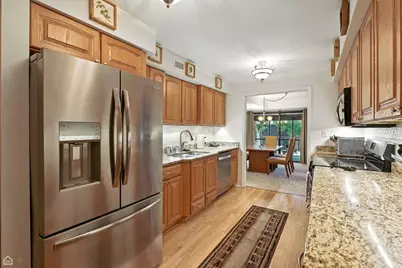 740 Saint Andrews Lane #5, Crystal Lake, IL 60014 - Photo 4