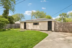 875 Larkdale Row, Wauconda, IL 60084 - Photo 30