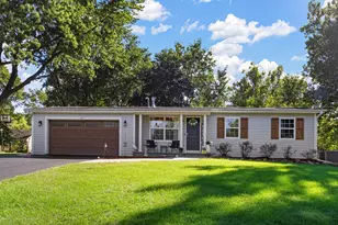 805 W Church St, Sheridan, IL 60551 - Photo 1
