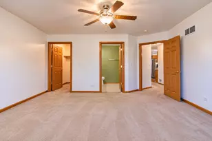 11455 Crossings Ct, Alsip, IL 60803 - Photo 8