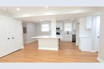 2836 W Arthur Street #GE, Chicago, IL 60645 - Photo 2
