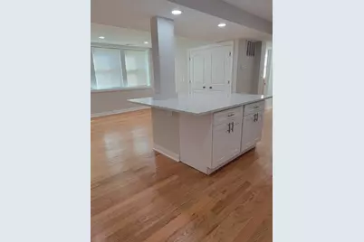 2836 W Arthur Street #GE, Chicago, IL 60645 - Photo 6