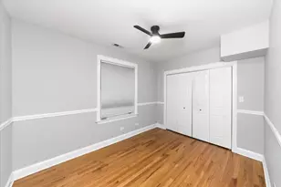 1329 N Mohawk St, Chicago, IL 60610 - Photo 12