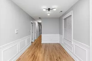 1329 N Mohawk St, Chicago, IL 60610 - Photo 6
