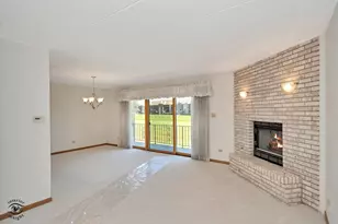 15713 Lake Hills Ct, Orland Park, IL 60462 - Photo 8