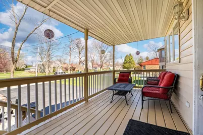 161 W Greenfield Avenue, Lombard, IL 60148 - Photo 2