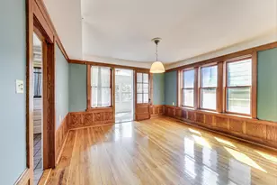 4229 N Ashland Ave, Chicago, IL 60613 - Photo 18
