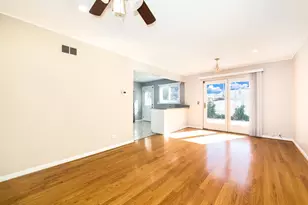 9135 Hollyberry Ave, Des Plaines, IL 60016 - Photo 6