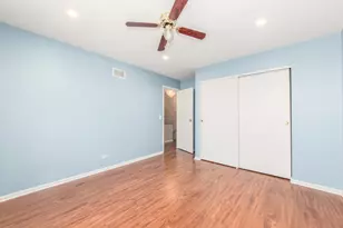 9135 Hollyberry Ave, Des Plaines, IL 60016 - Photo 16