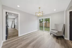 21727 Clyde Ave, Sauk Village, IL 60411 - Photo 22