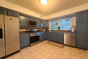 4735 Grove St, Skokie, IL 60076 - Photo 16