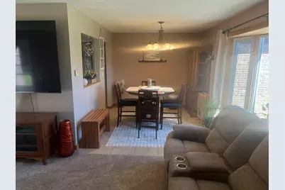 3004 S Lynn Court, Mount Prospect, IL 60056 - Photo 6