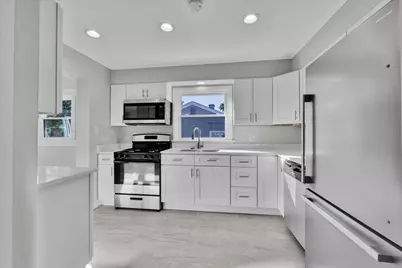218 S Morgan Avenue, Wheaton, IL 60187 - Photo 10