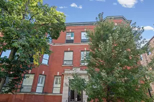809 W Bradley Pl, Chicago, IL 60613 - Photo 2
