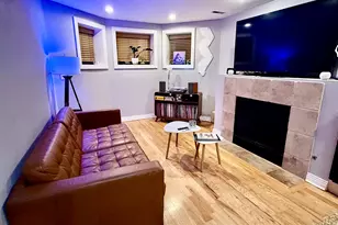 809 W Bradley Pl, Chicago, IL 60613 - Photo 4