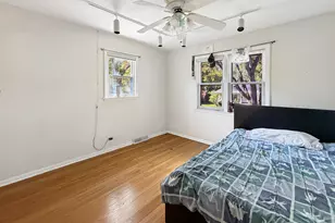 629 Barberry Rd, Highland Park, IL 60035 - Photo 14