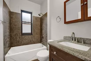 1406 W Flournoy St, Chicago, IL 60607 - Photo 14