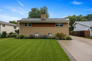 450 N Addison Rd, Villa Park, IL 60181 - Photo 1