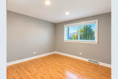 7838 Garden Lane #1, Justice, IL 60458 - Photo 8