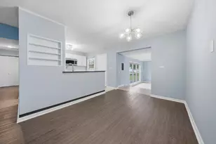 15321 Willow Ln, Markham, IL 60428 - Photo 12