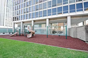 340 W Diversey Pkwy, Chicago, IL 60657 - Photo 32