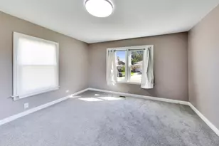 2518 N 79th Ave, Elmwood Park, IL 60707 - Photo 12
