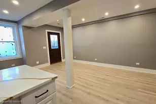 2135 S Millard Ave, Chicago, IL 60623 - Photo 18