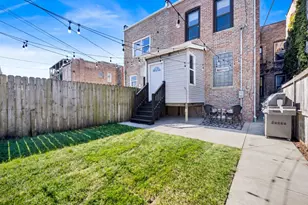 4627 S St Lawrence Ave, Chicago, IL 60653 - Photo 32
