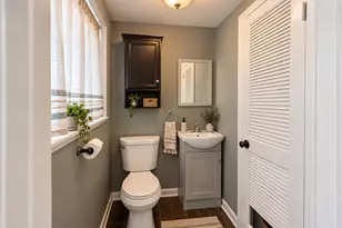 1442 Suffolk Ave, Westchester, IL 60154 - Photo 16