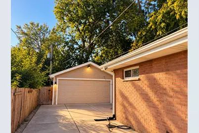 1442 Suffolk Avenue, Westchester, IL 60154 - Photo 4