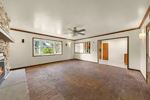 7101 Edgebrook Ln, Hanover Park, IL 60133 - Photo 14