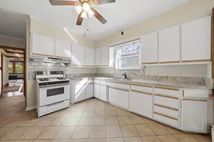1826 Elmwood Ave, Berwyn, IL 60402 - Photo 8